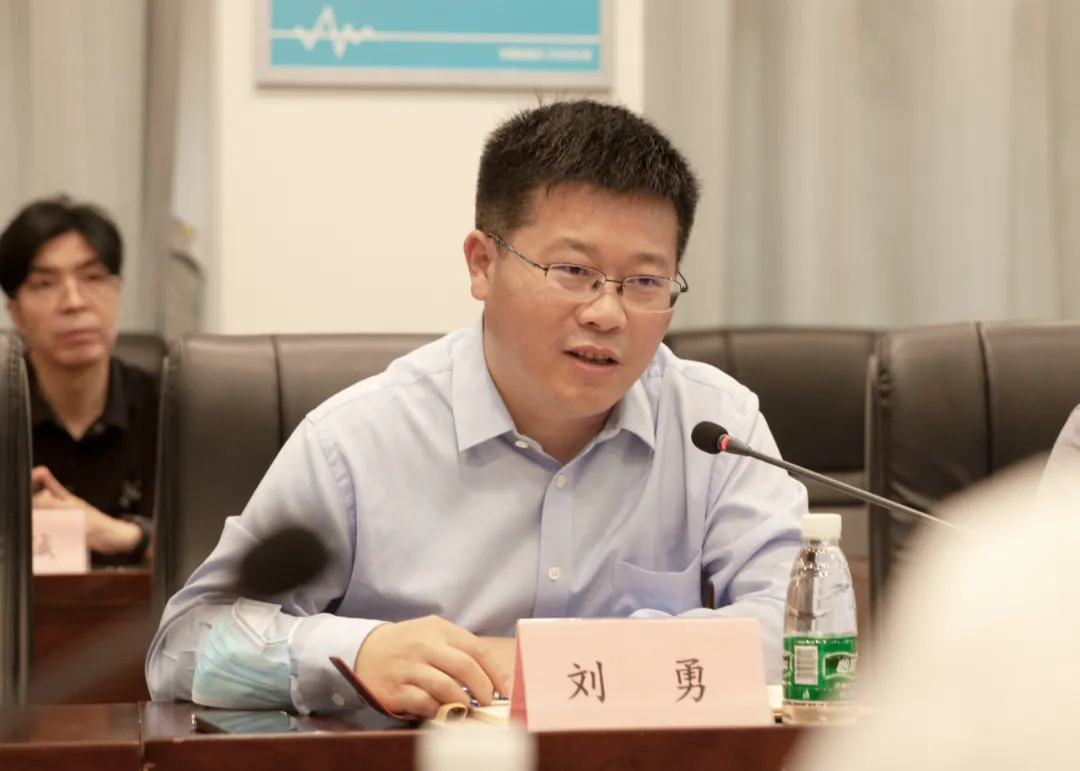 亚傅yabosports官网手机版