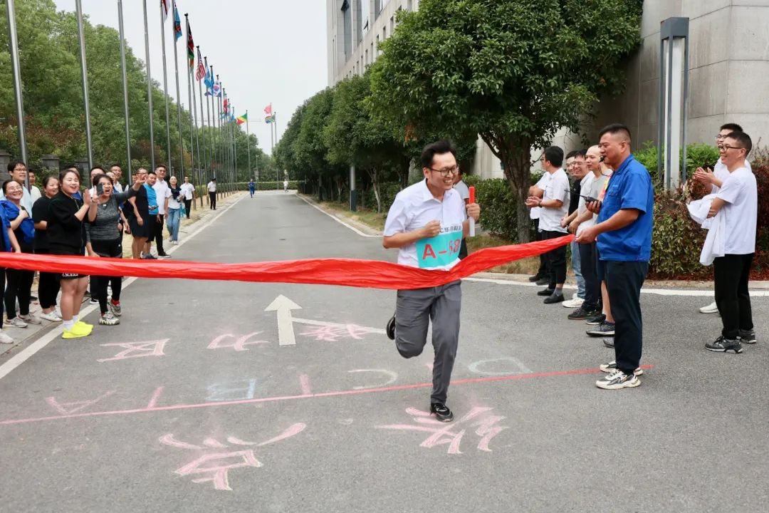 亚傅yabosports官网手机版