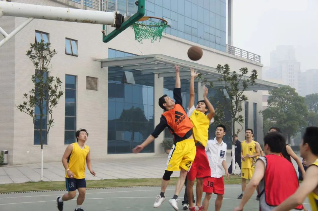 亚傅yabosports官网手机版